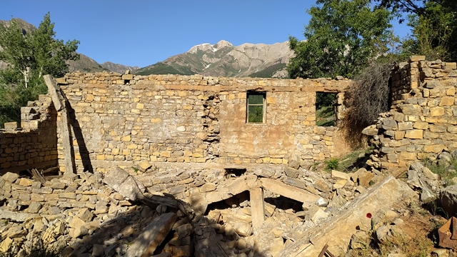 Pülümür Akdik/Şihan köyü.