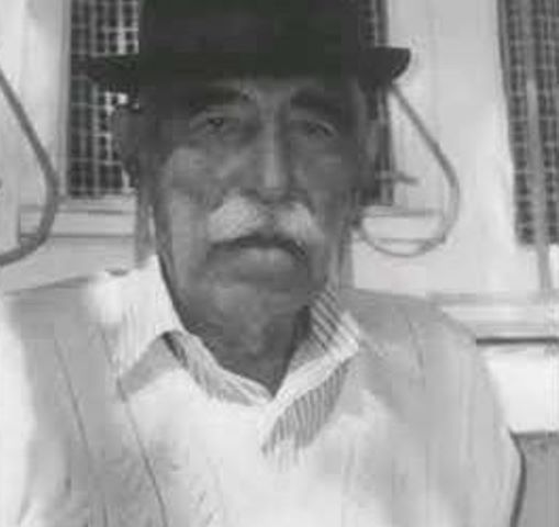 88 yaşında  kelepçelenen Bava Düzgün (Düzgün Düzgün, 1897-1997) Fotoğraf: Hüseyin Dalkılıç arşivi 