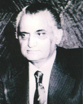 Fatma Yazıcı’nın kaymakamlığını ‘ata binemez’ diye reddeden  dönemin (12.11. 1979 – 21.07.1980)   İçişleri Bakanı Mustafa  Gülcigil (1917-2008)