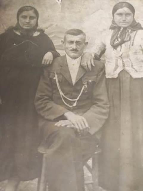 Temir Özkan (1905-1979), arkadaşı Ağa Tosun’la birlikte, Pülümür Çakırkaya (Pancıras/Pancilas) köyünden askere ilk giden gençlerdendi. (Fotoğraf: Hakkı Özkan arşivi)