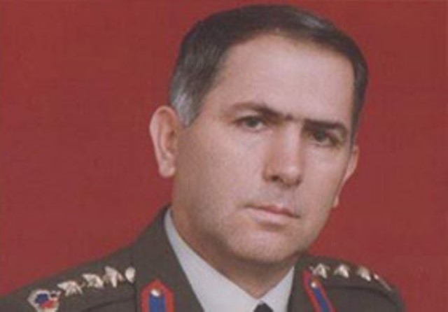 Tunceli İl Jandarma Alay Komutanı Albay Kazım Çillioğlu’nun, 1994 yılında, lojmanında ölü bulunduğu açıklanmış, yıllar sonra yapılan otopside darp edildikten sonra  şehit edildiği ortaya çıkmıştı