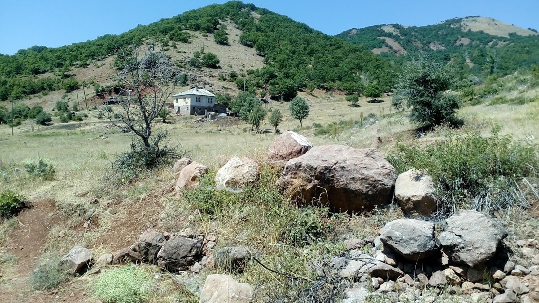 Pülümür Uzunevler (Pardiye) köyü